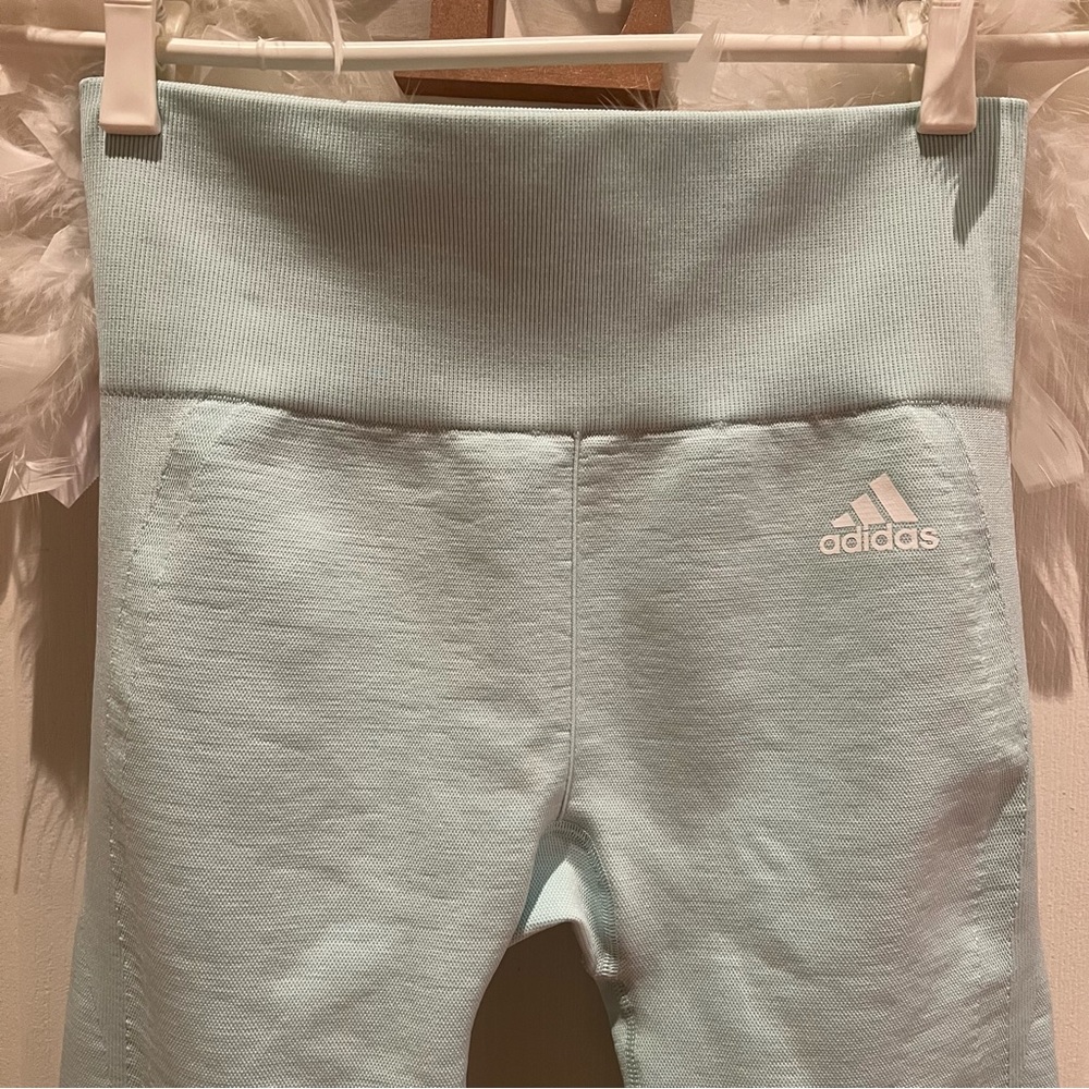 Adidas Aeroknit baby blue leggings🏋🏼♀️ - Picture 2 of 9